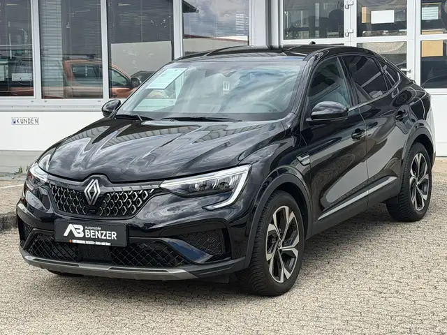 Renault Arkana main image