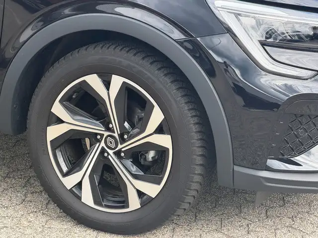 Renault Arkana view 5