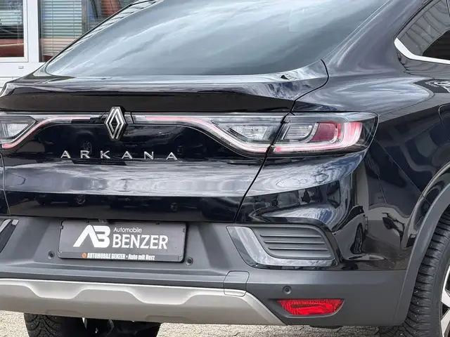 Renault Arkana view 12
