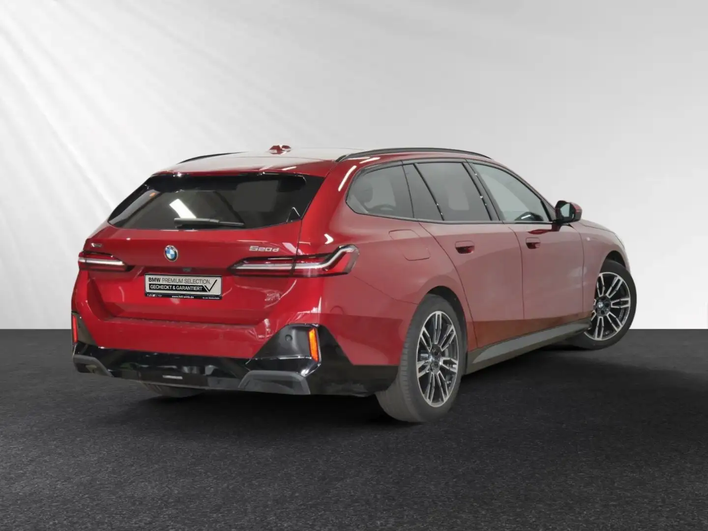 BMW 520 d xDrive Touring M Sport|AHK|Pano|Harman/Kardon Rojo - 2