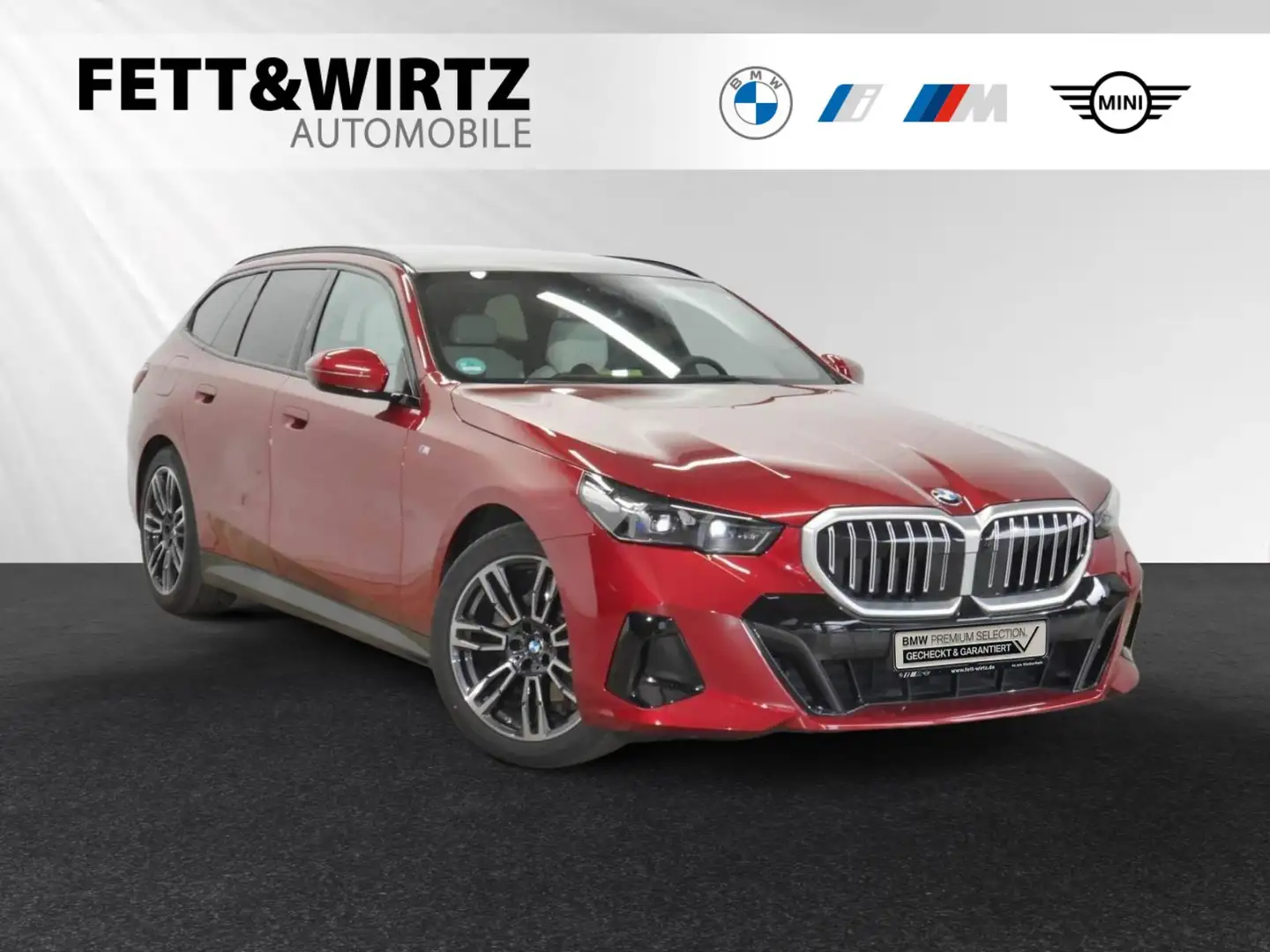 BMW 520 d xDrive Touring M Sport|AHK|Pano|Harman/Kardon Rouge - 1