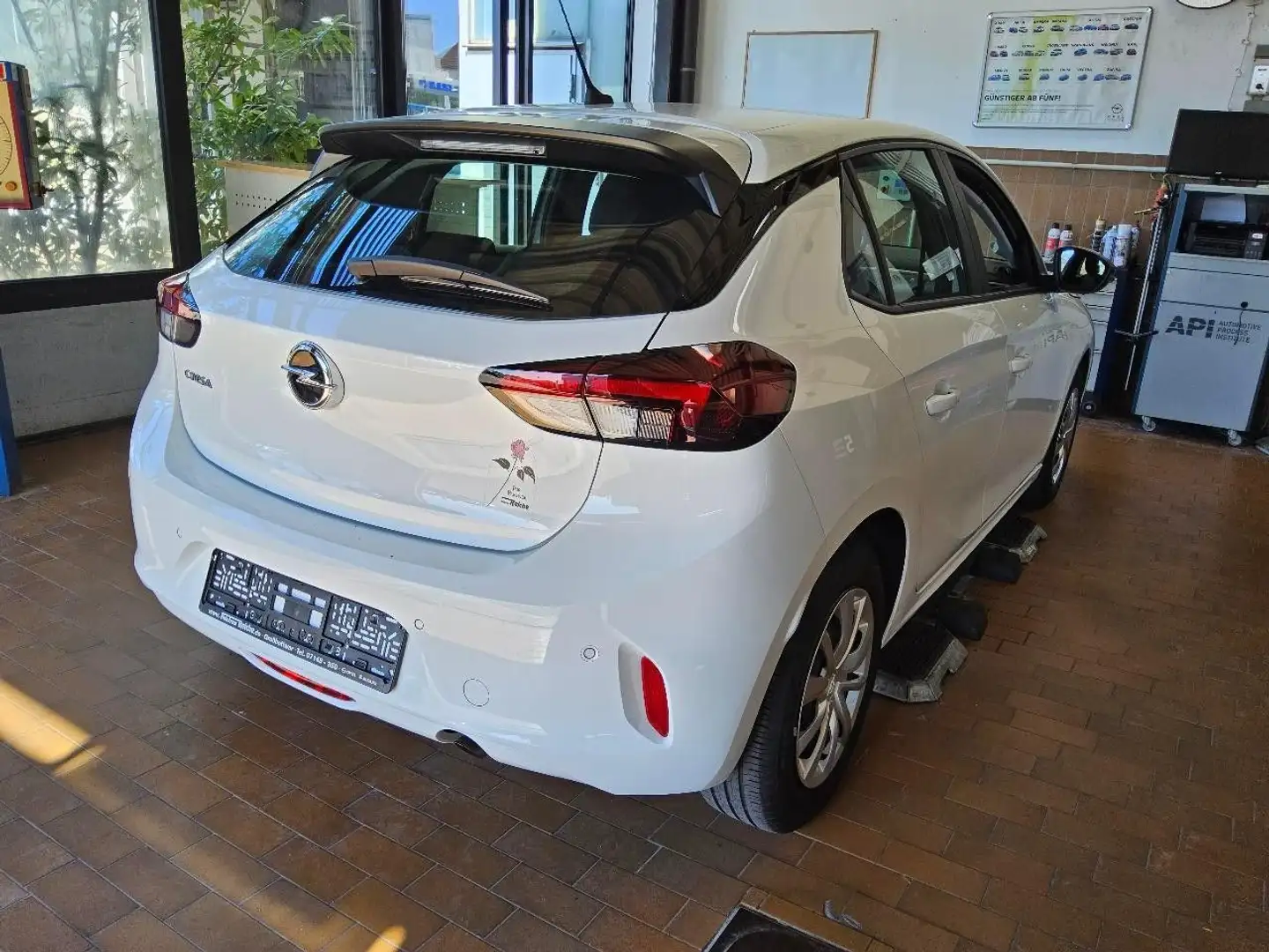 Opel Corsa F 1.2  [Euro6d] S/S 5-T Edition Wit - 2