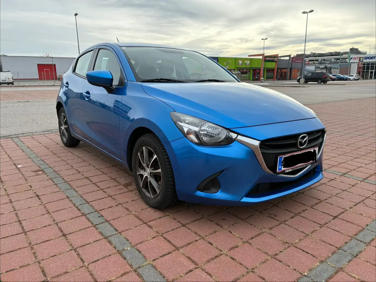 Mazda 2