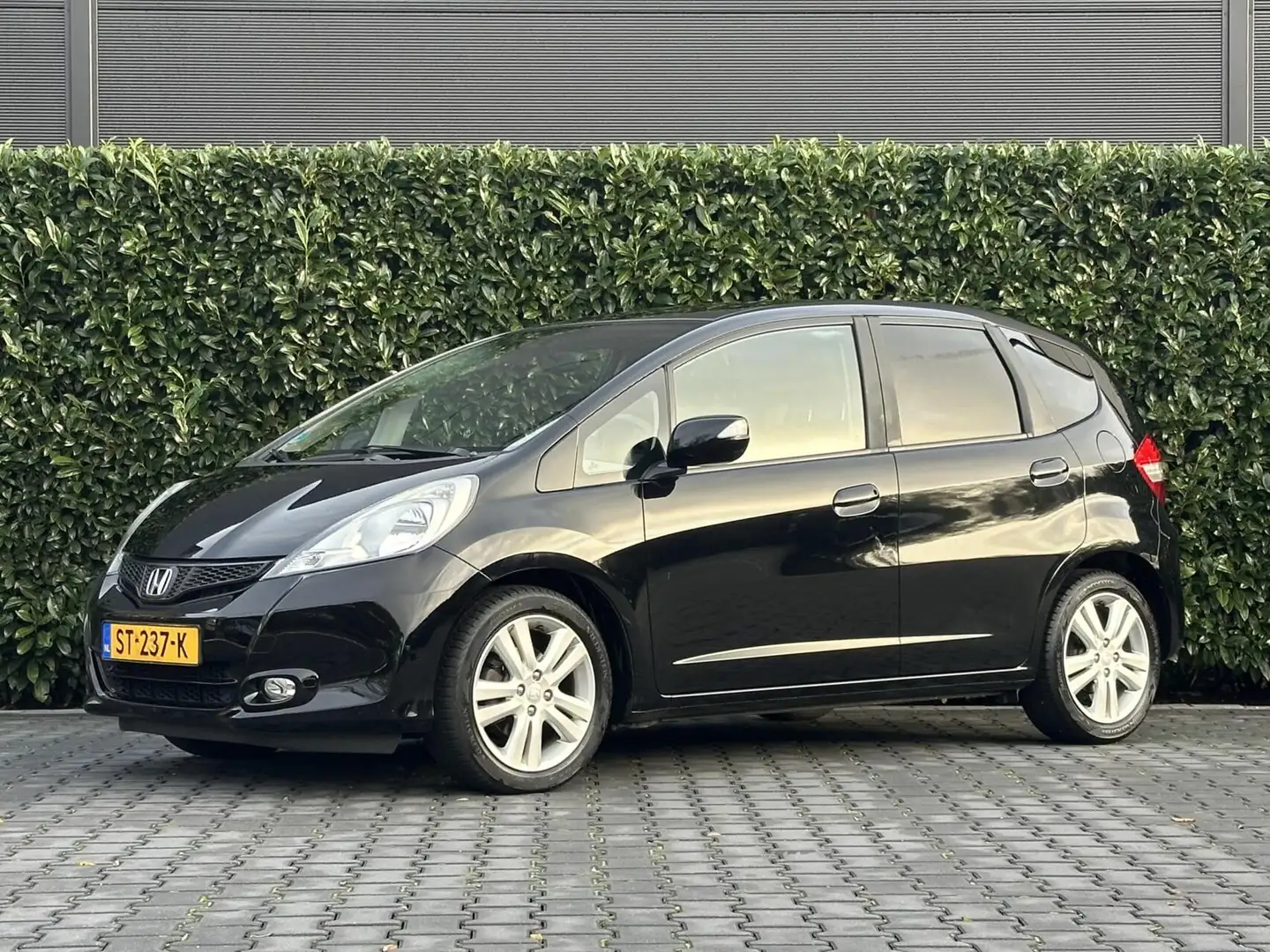 Honda Jazz 1.4 COMFORT PLUS, AUTOMAAT, CRUISE, ECC-AIRCO, ELE Noir - 1