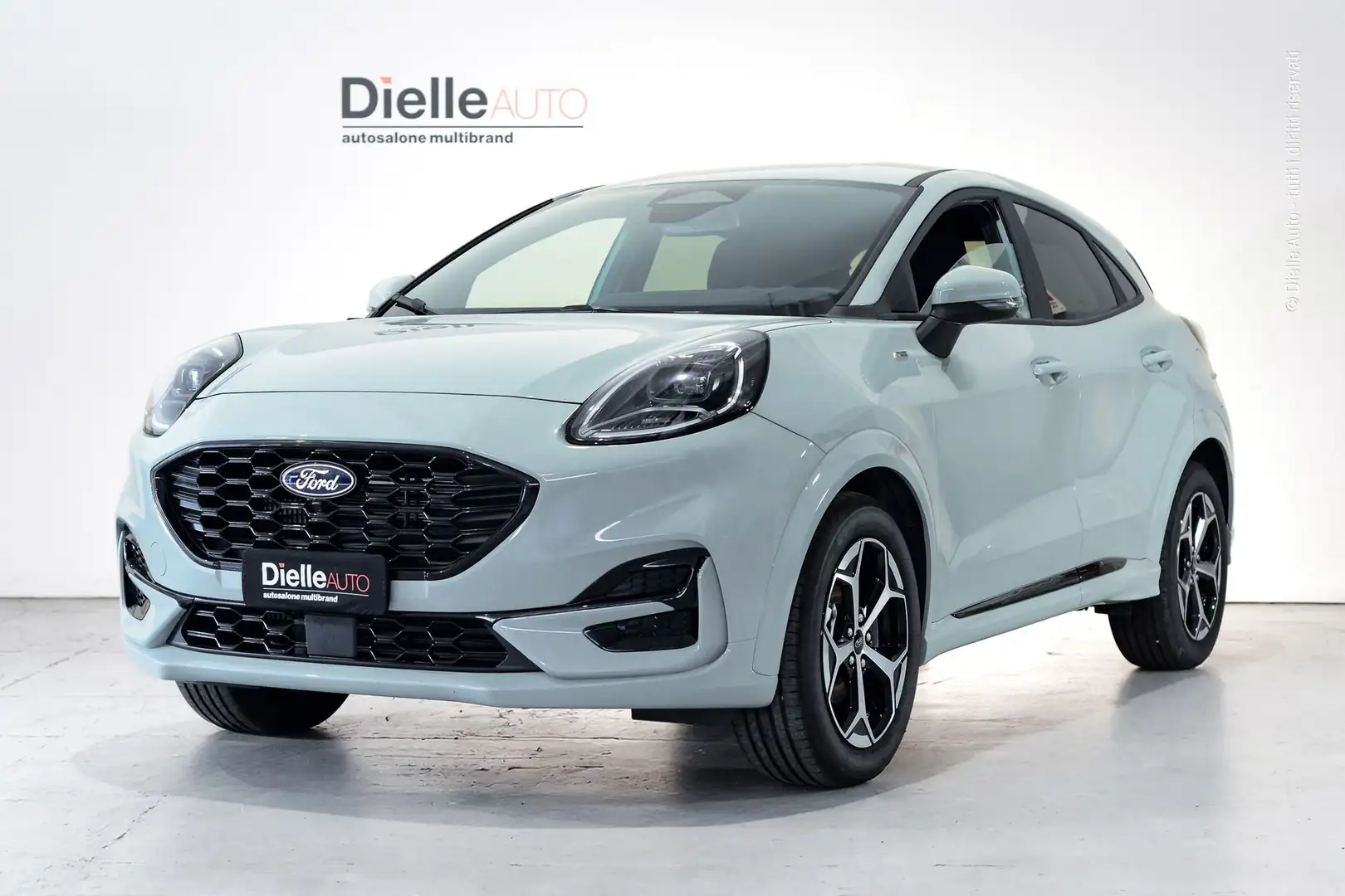 Ford Puma 1.0 EcoBoost Hybrid 125 CV S&S ST-Line Grigio - 1