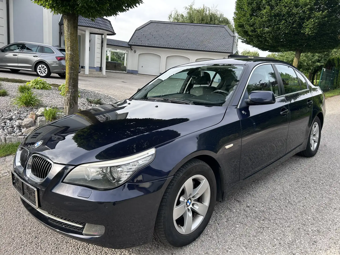 BMW 523 523i Österreich-Paket Aut. - 1