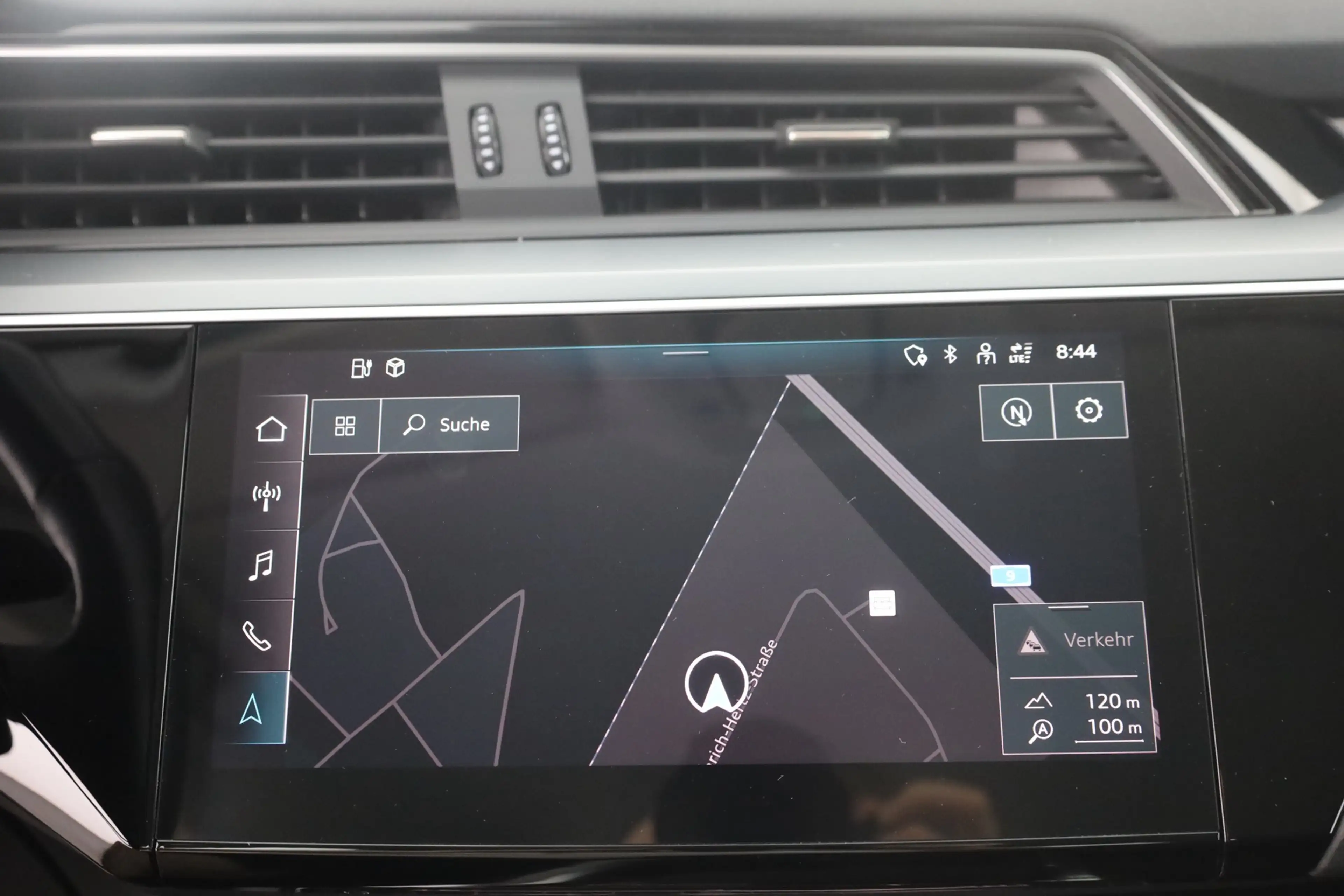 Audi e-tron 50 quattro LED Navi Standheizung DAB 1.Hd — photo 11