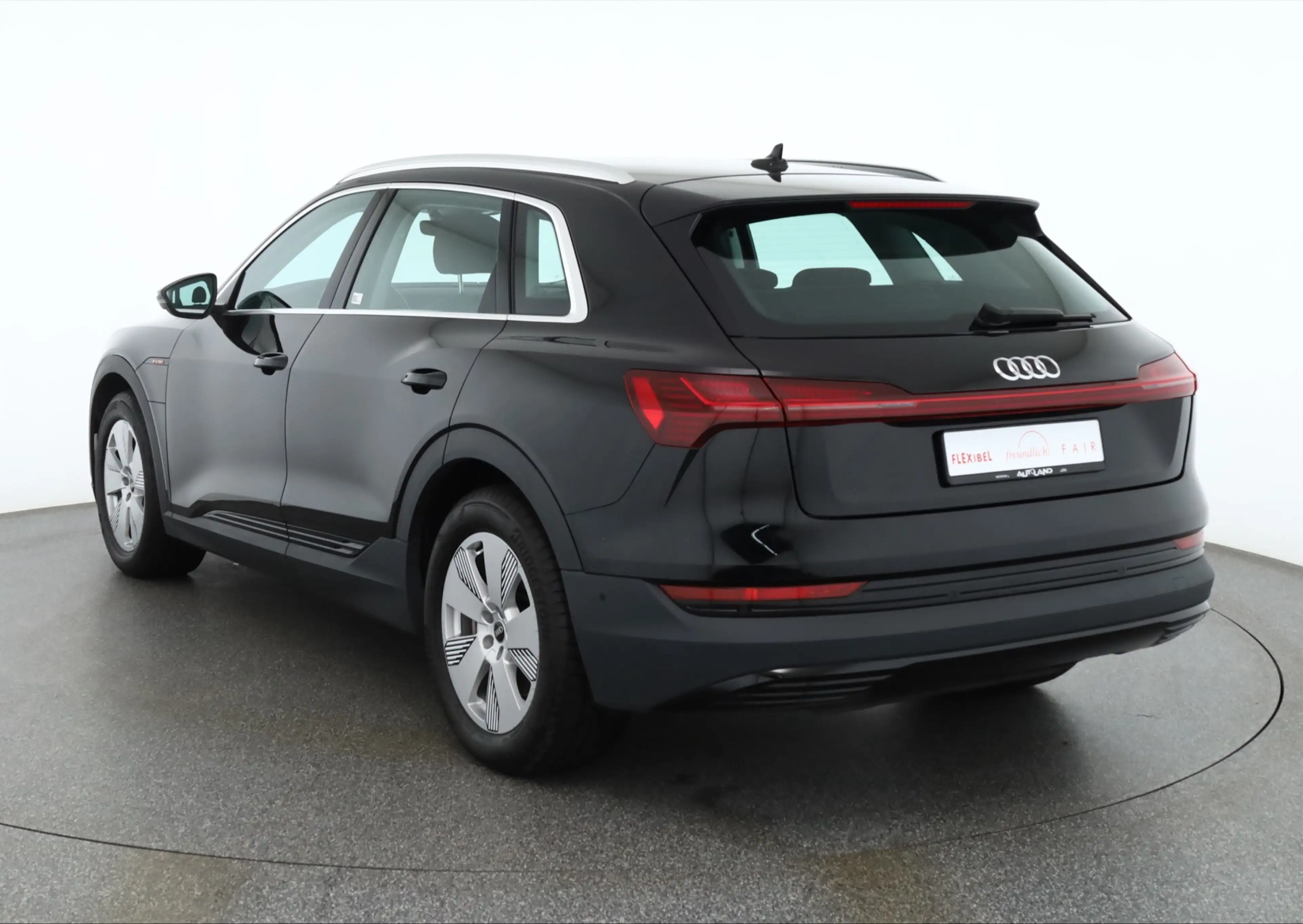 Audi e-tron 50 quattro LED Navi Standheizung DAB 1.Hd — photo 3