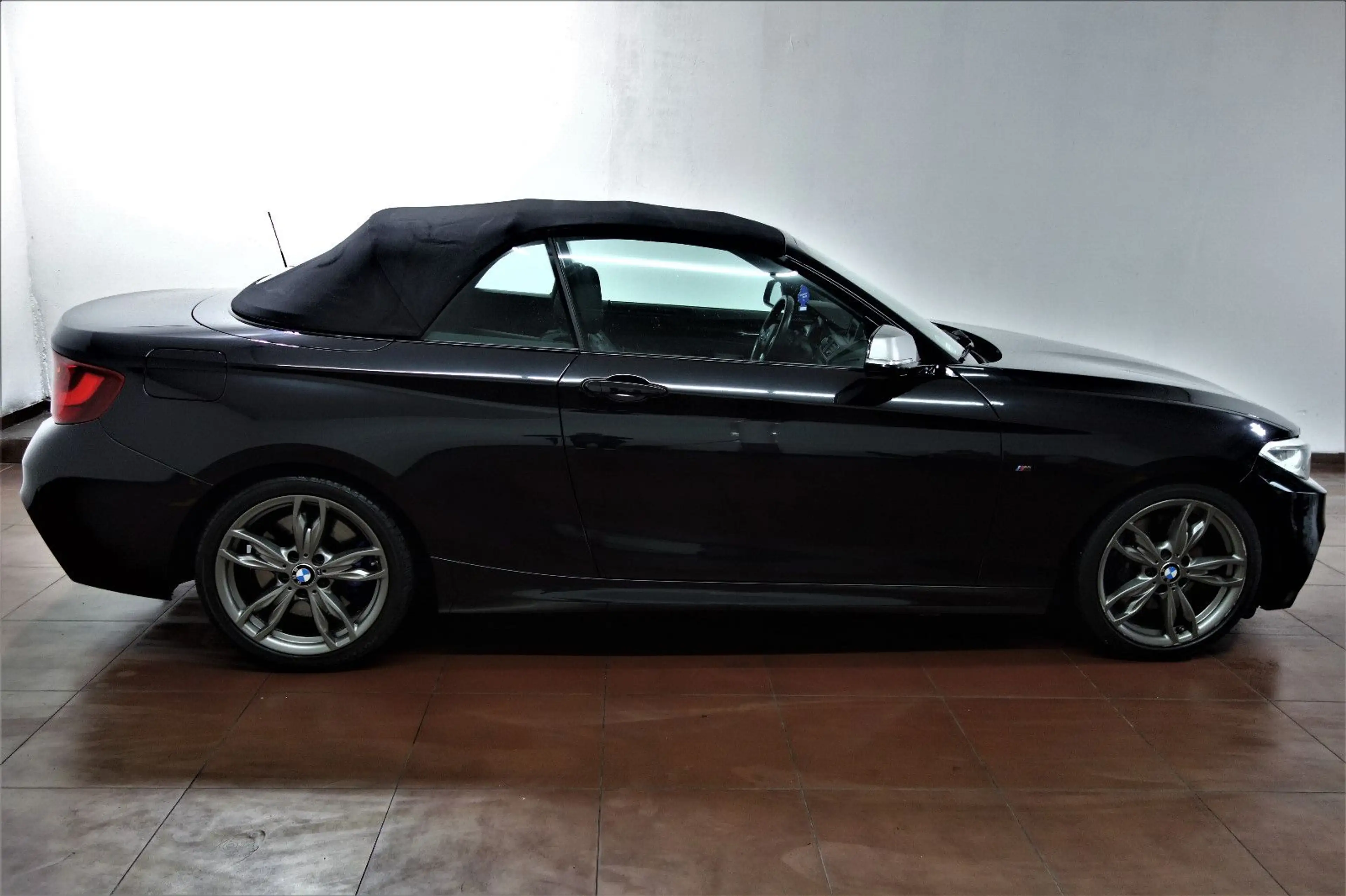 BMW 235 i Cabrio Leder/Xenon/Navi/Klimaauto/18-Zoll — photo 10