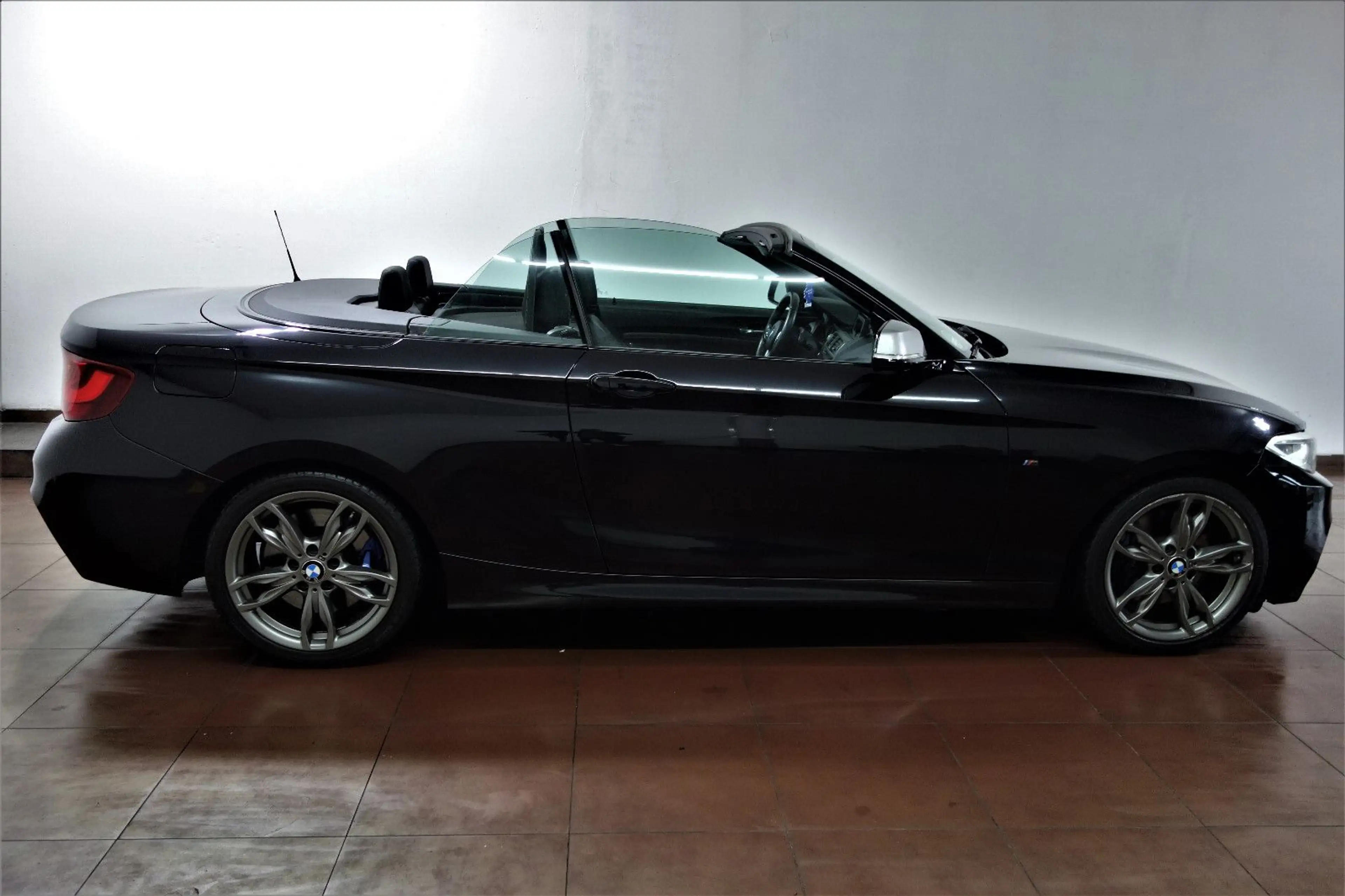 BMW 235 i Cabrio Leder/Xenon/Navi/Klimaauto/18-Zoll — photo 9