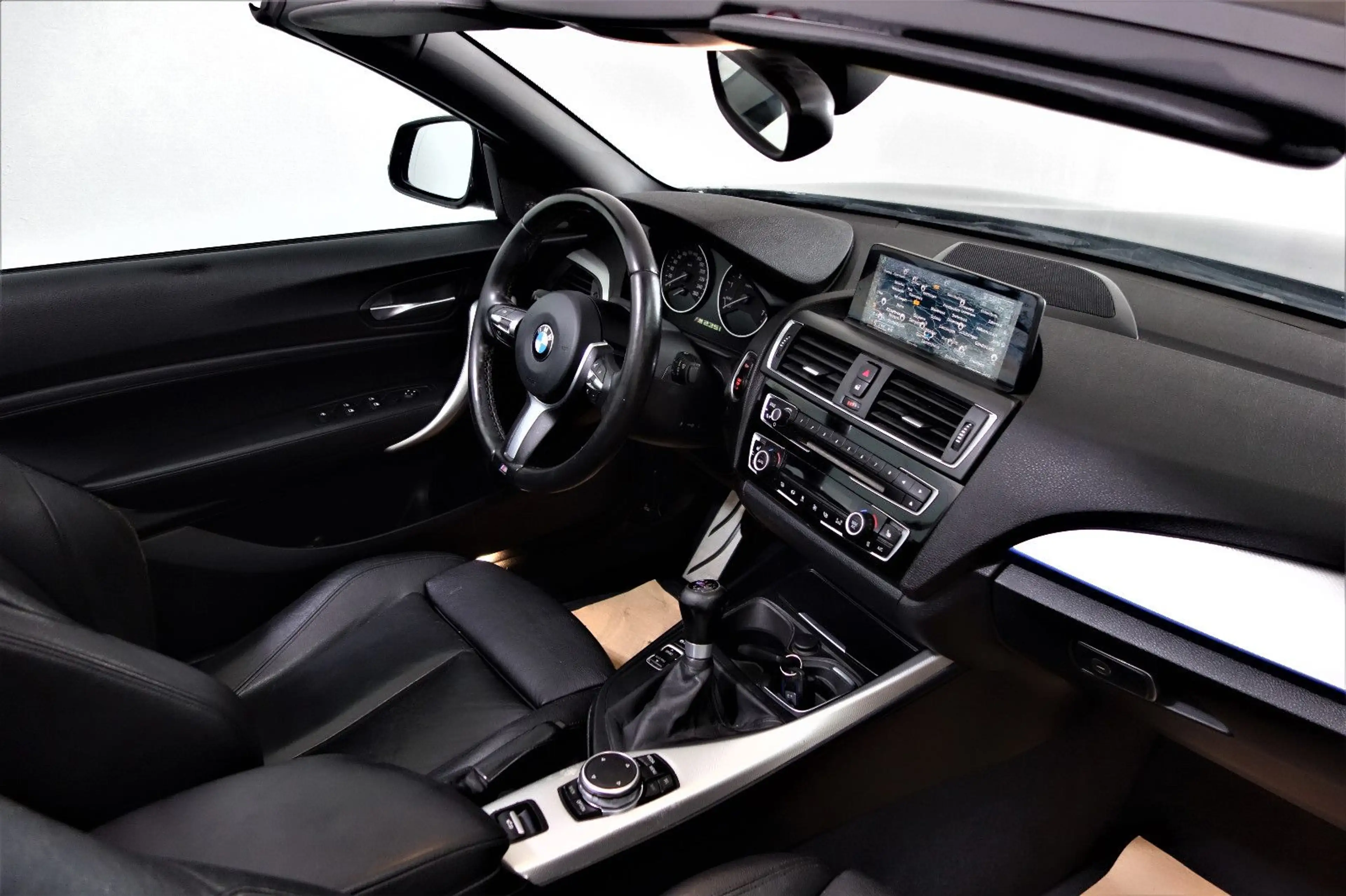 BMW 235 i Cabrio Leder/Xenon/Navi/Klimaauto/18-Zoll — photo 15