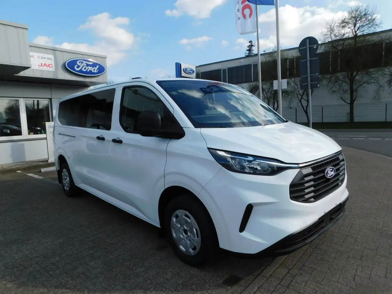 Ford Transit Custom Kombi 320 L2 Trend Autom. 5J.Gara