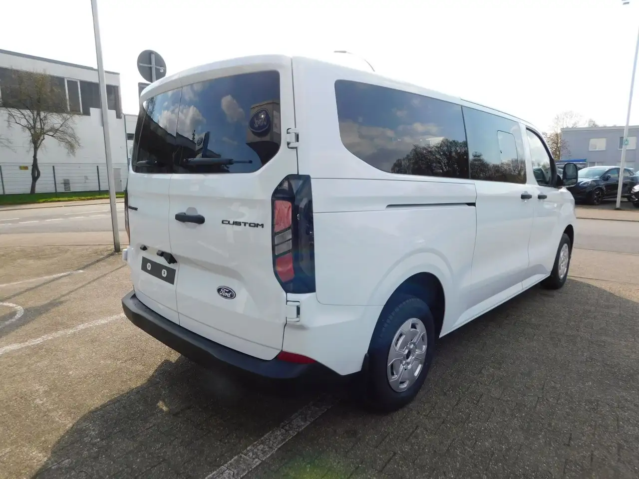 Ford Transit Custom Kombi 320 L2 Trend Autom. 5J.Gara 5