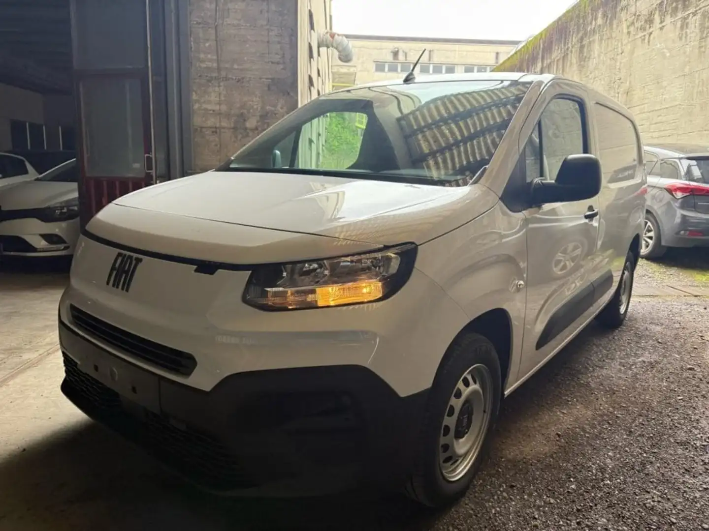 Fiat Doblò Doblo 1.5 BlueHdi 100CV L2 Van Bianco - 1