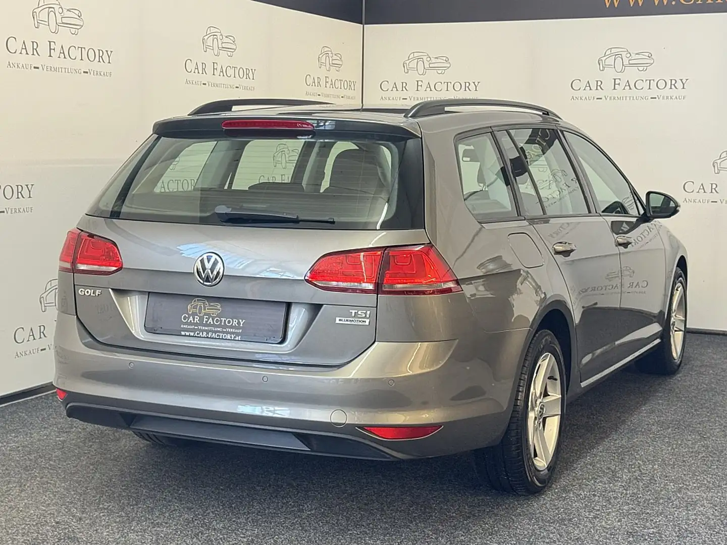 Volkswagen Golf Variant Rabbit 1,2 TSI Gris - 2