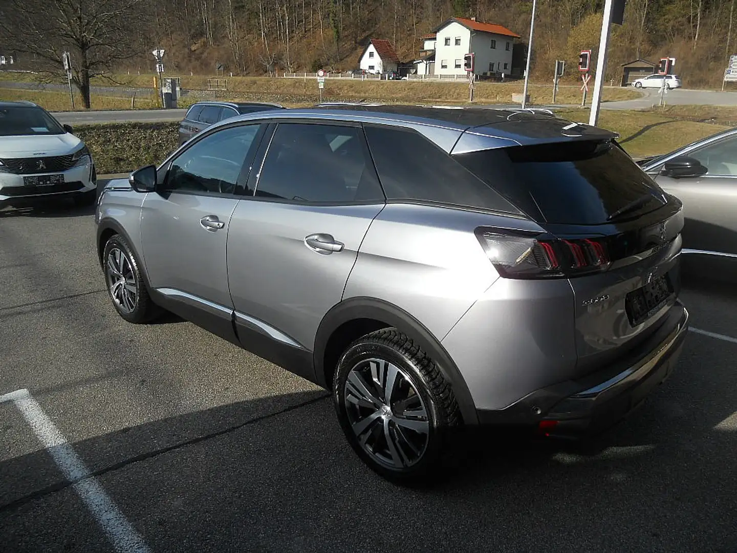 Peugeot 3008 BlueHDi 130 S&S EAT8 Allure Gris - 2