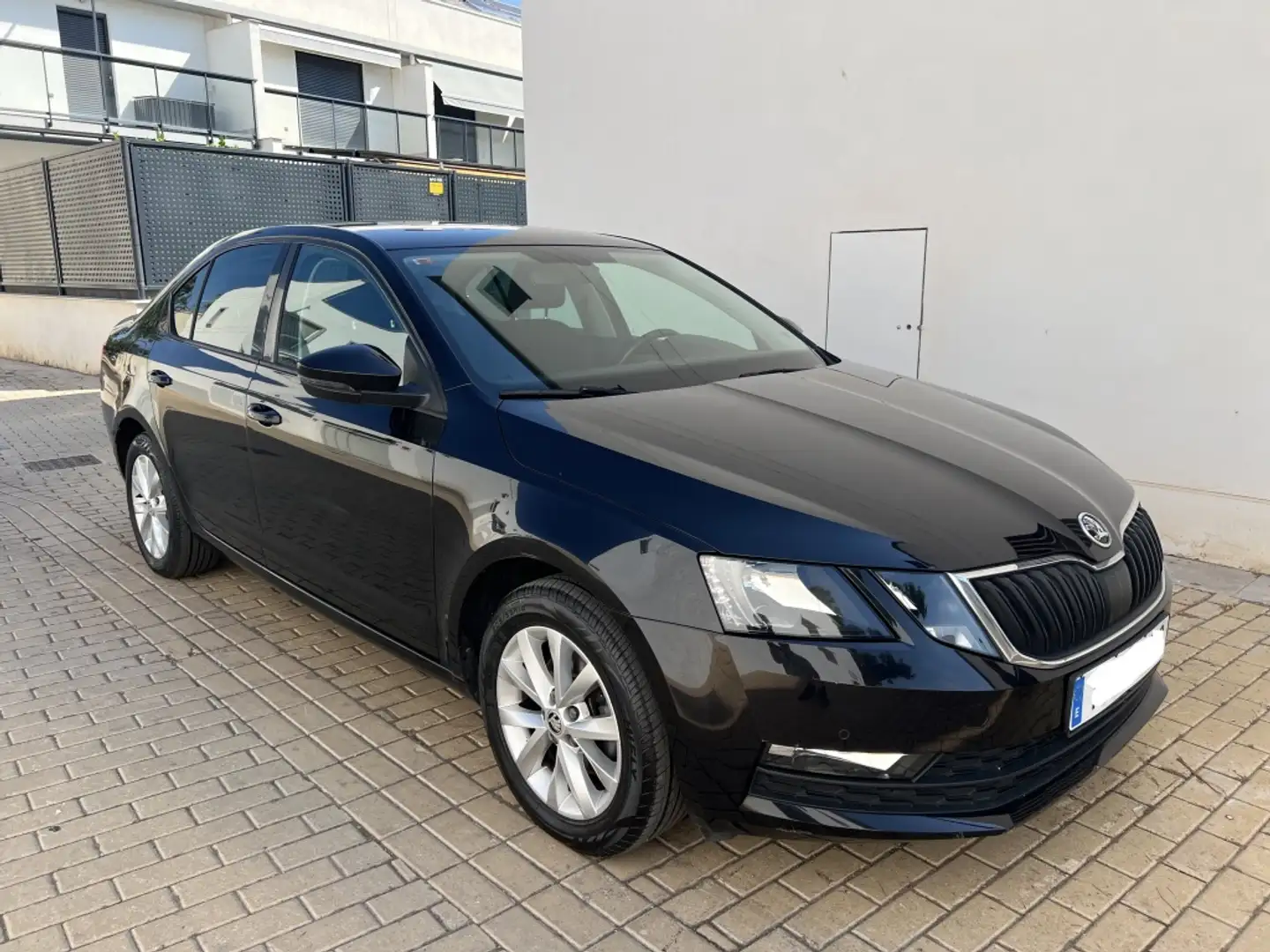 Skoda Octavia 1.4 TSI CNG Active 81kW Negro - 1