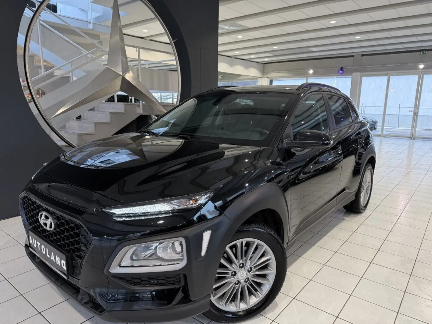 Hyundai KONA LEVEL 3 Plus 4WD Schwarz - 2