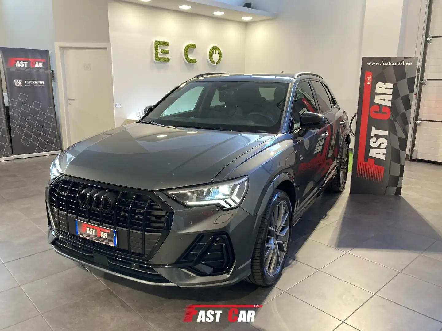 Audi Q3 Q3 40 TDI quattro S tronic S line edition Grau - 1