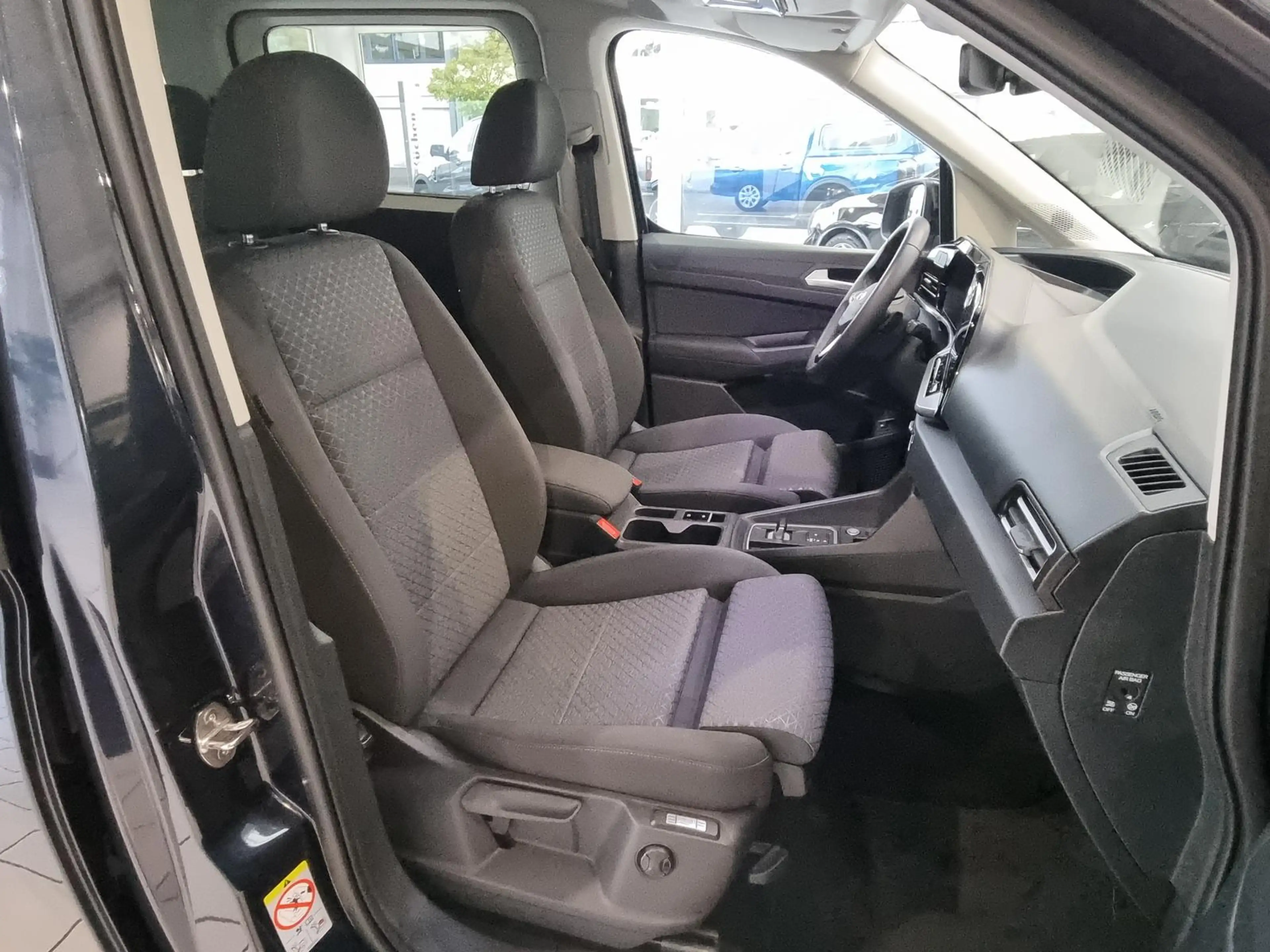 Ford Tourneo Connect Grand Tourneo Connect Titanium PHEV 150 PS #7 Sitz — photo 14