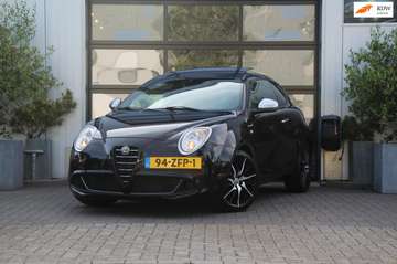 0.9 TwinAir Sportiva - LEDER - NAVI - PANO - 18INC