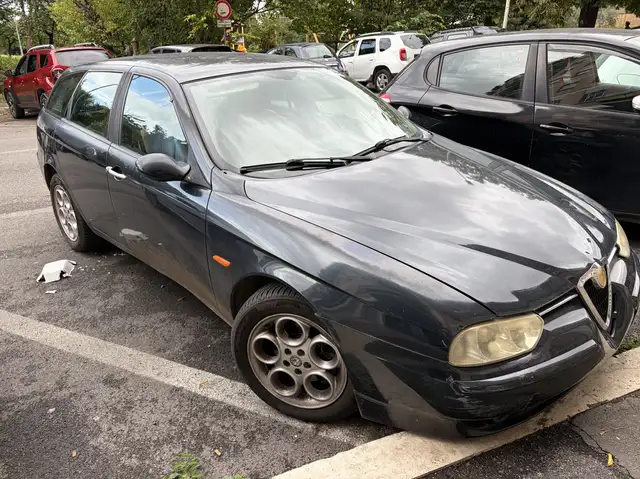 Alfa Romeo 156 SW 1.9 jtd Distinctive