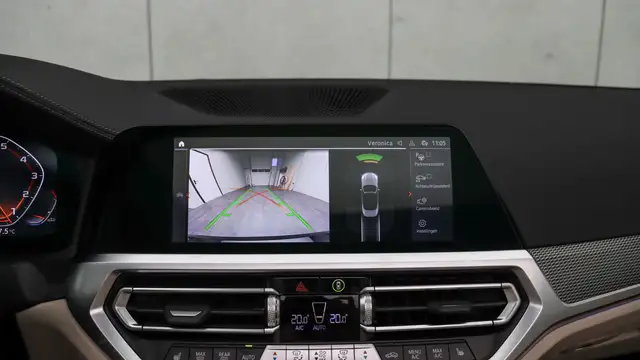 BMW 4 Series view 14