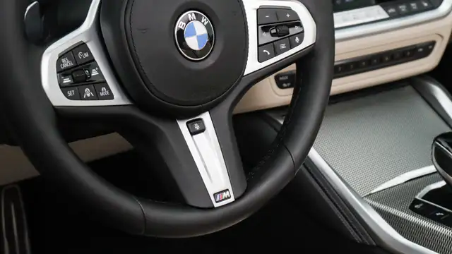 BMW 4 Series view 10