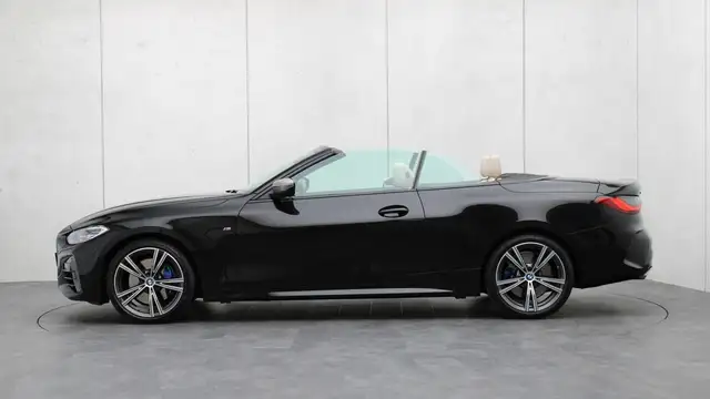 BMW 4 Series view 2