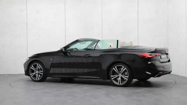 BMW 4 Series view 24