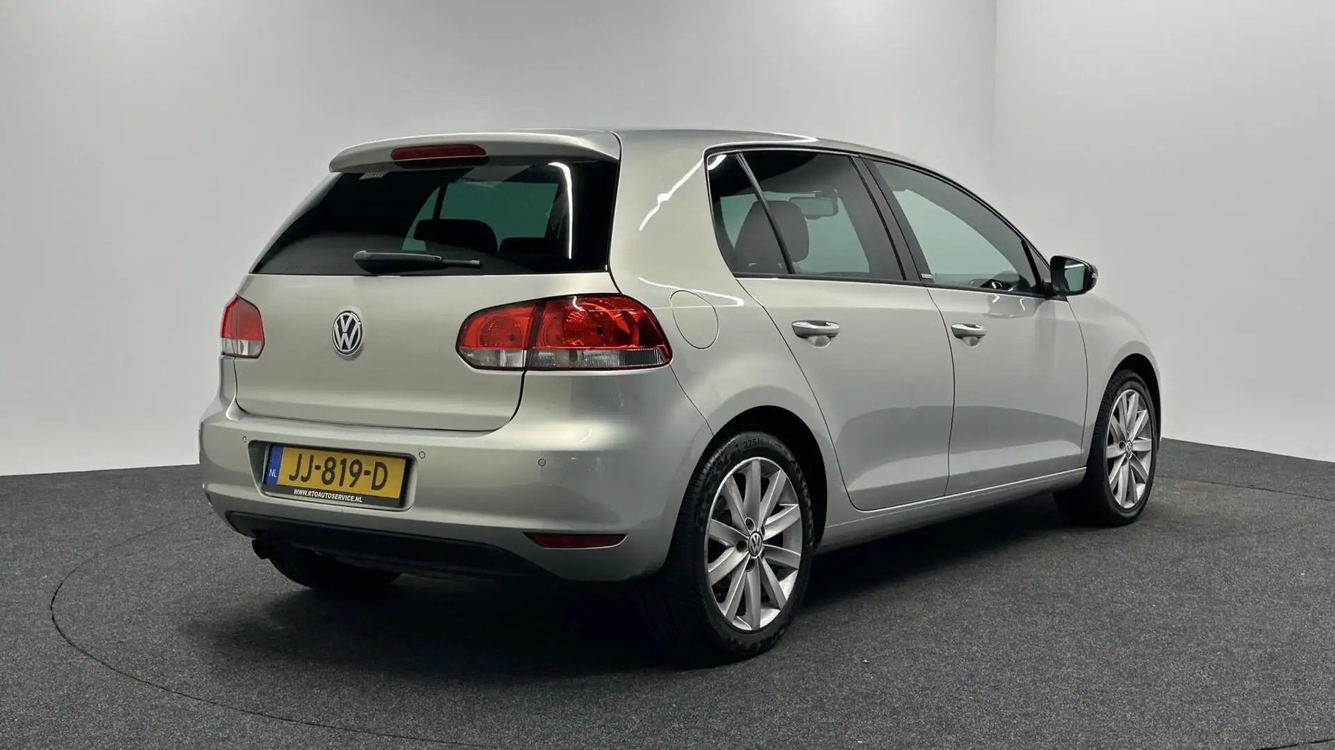 Volkswagen Golf 1.4 TSI Highline NAVIGATIE CRUISE LM ECC. Grau - 2
