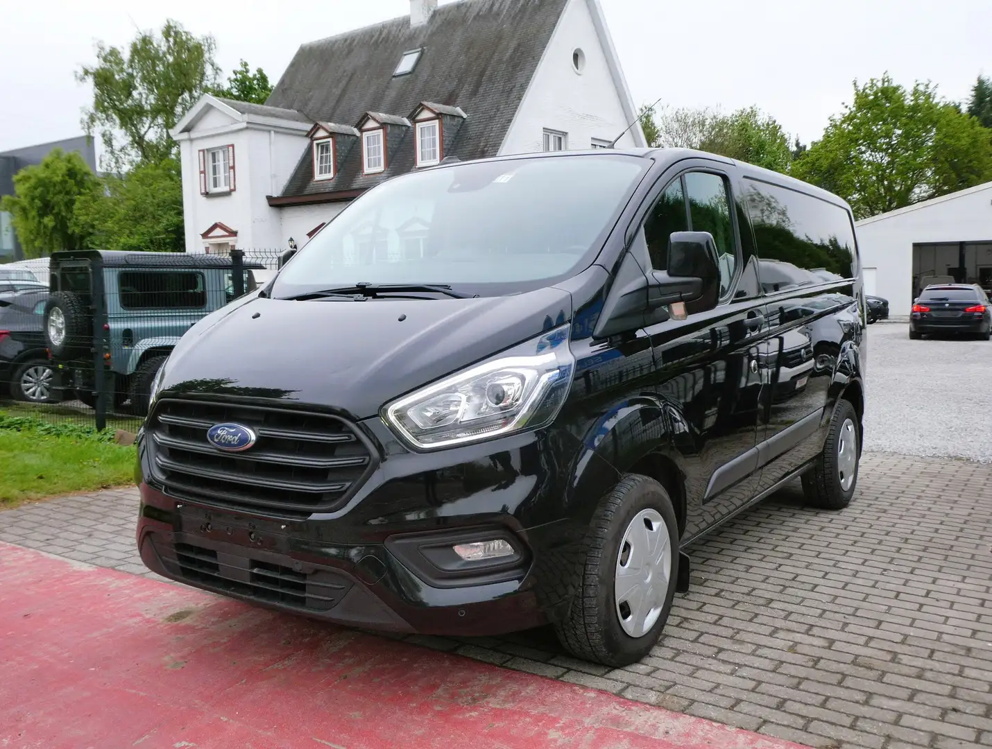 Ford Transit Custom 2.0tdci Aut. , PDC, Trekhaak, Airco, Garantie Negro - 2