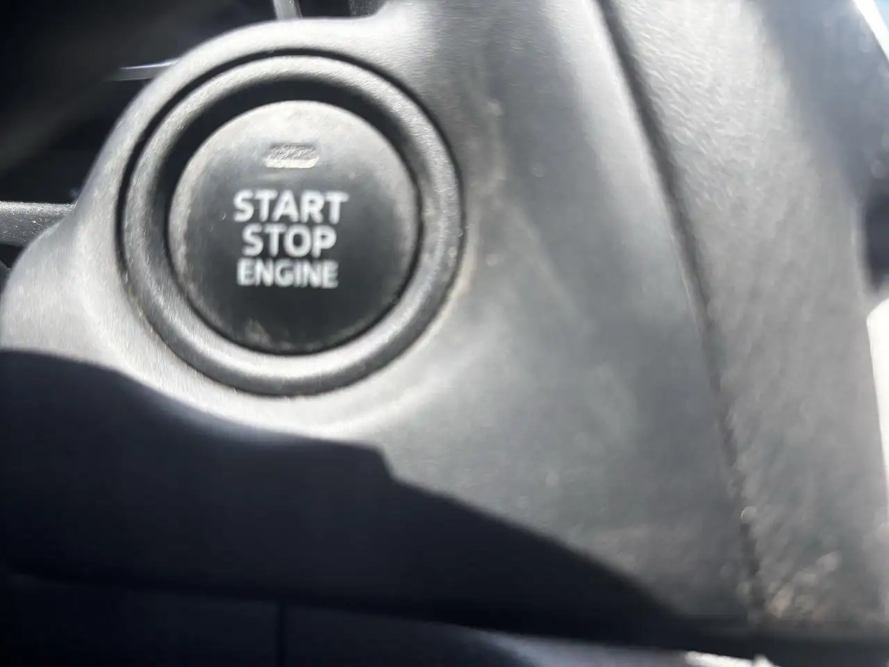 Mazda 3 снимка Mazda 3