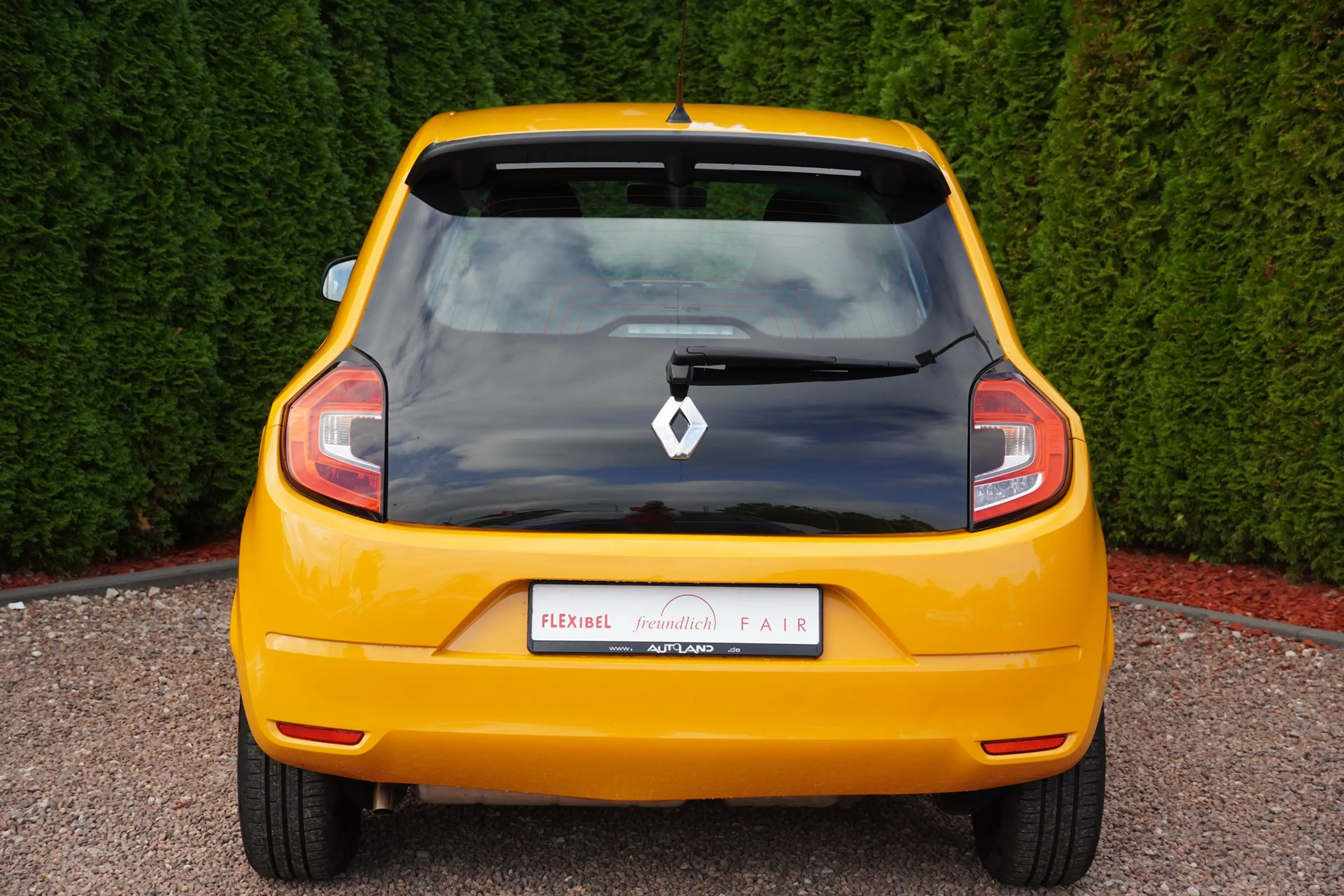 Renault Twingo 1.0 Equilibre Android Apple Klimaaut. DAB — photo 6