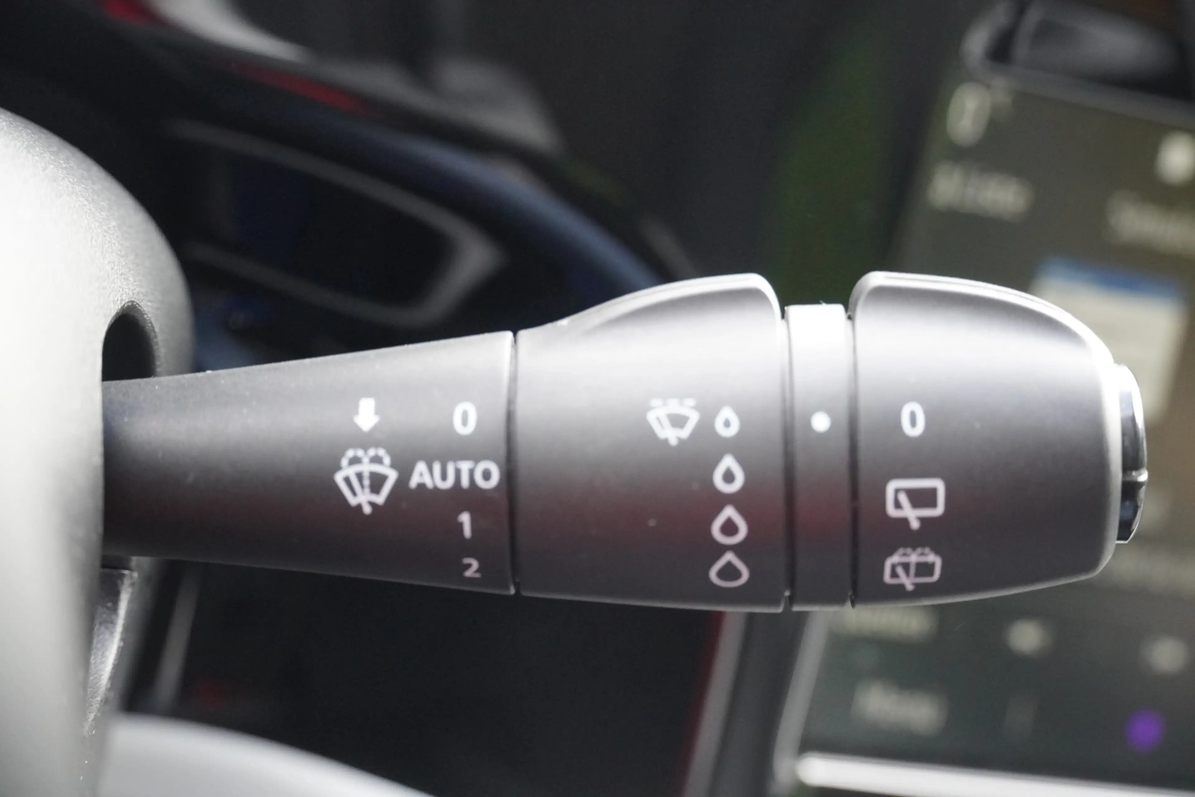 Renault Twingo 1.0 Equilibre Android Apple Klimaaut. DAB — photo 15
