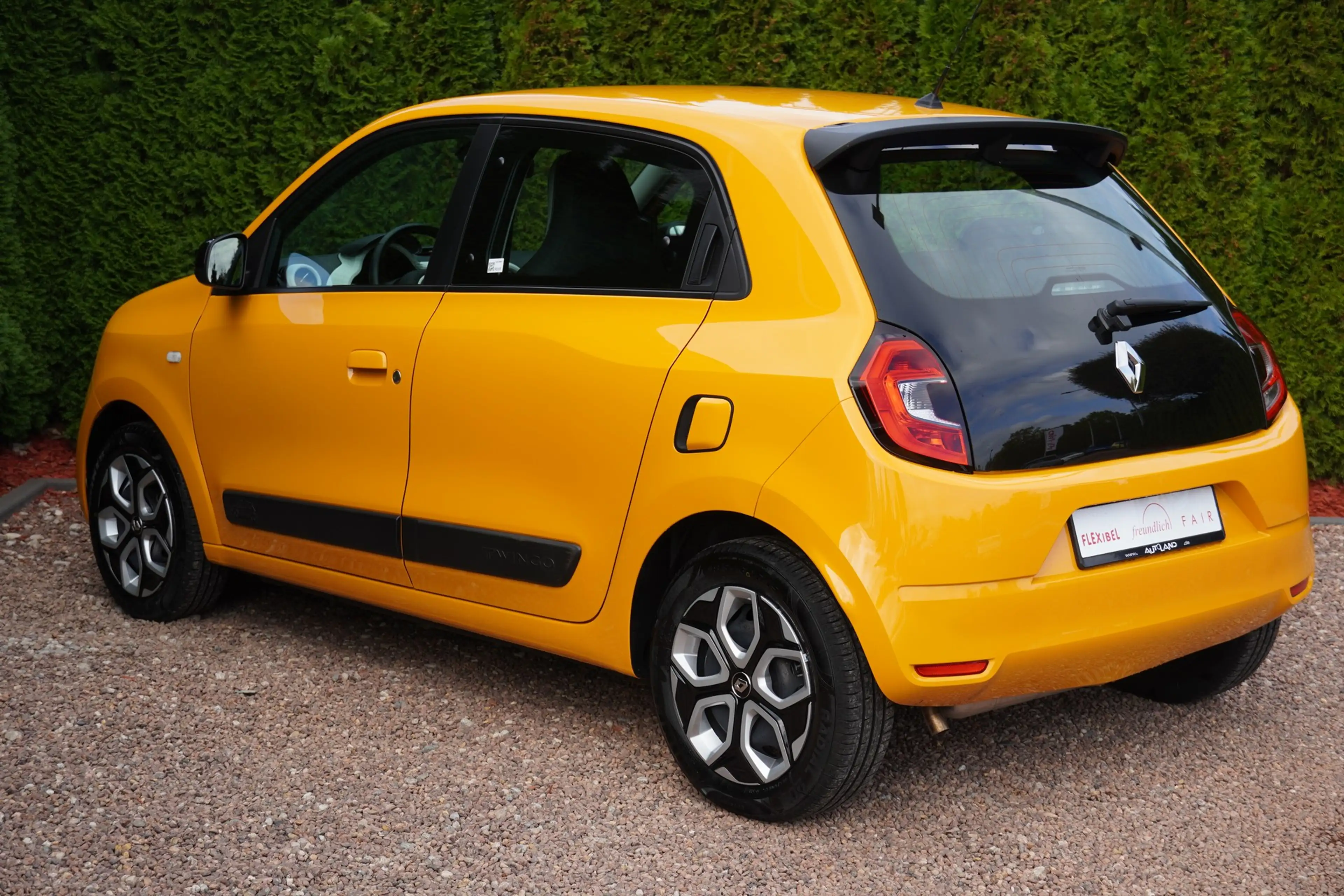 Renault Twingo 1.0 Equilibre Android Apple Klimaaut. DAB — photo 5