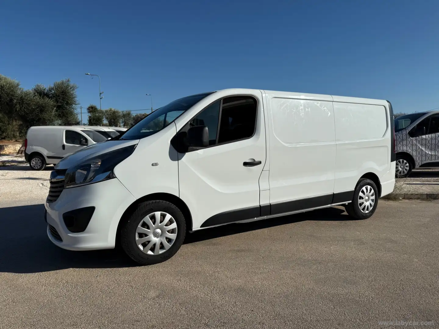 Opel Vivaro 29 1.6CDTI 120 PL-TN Furg.Essent. Blanc - 2