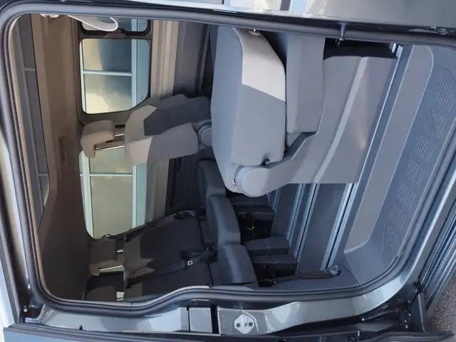 Volkswagen T7 Multivan VW T7 Multivan Business ÜH TDI Ansicht 12