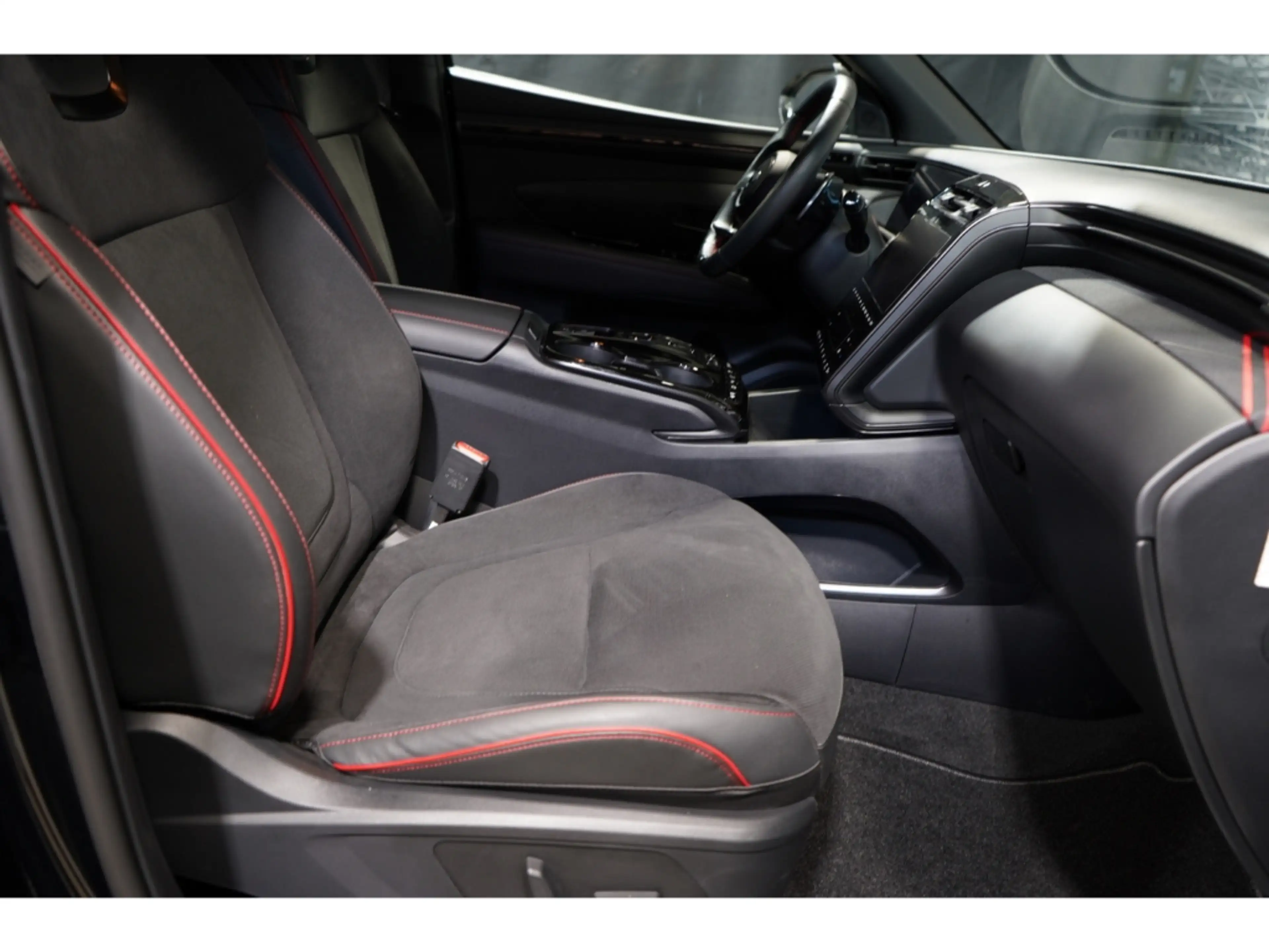 Hyundai TUCSON 2WD 1.6 T-GDI Hybrid N Line — photo 5