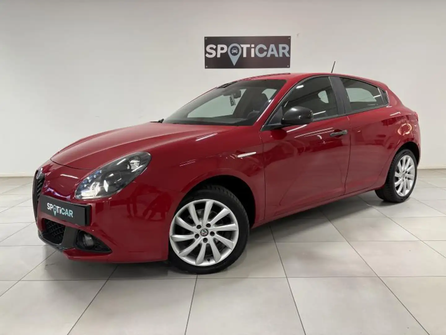 Alfa Romeo Giulietta Super Rood - 1