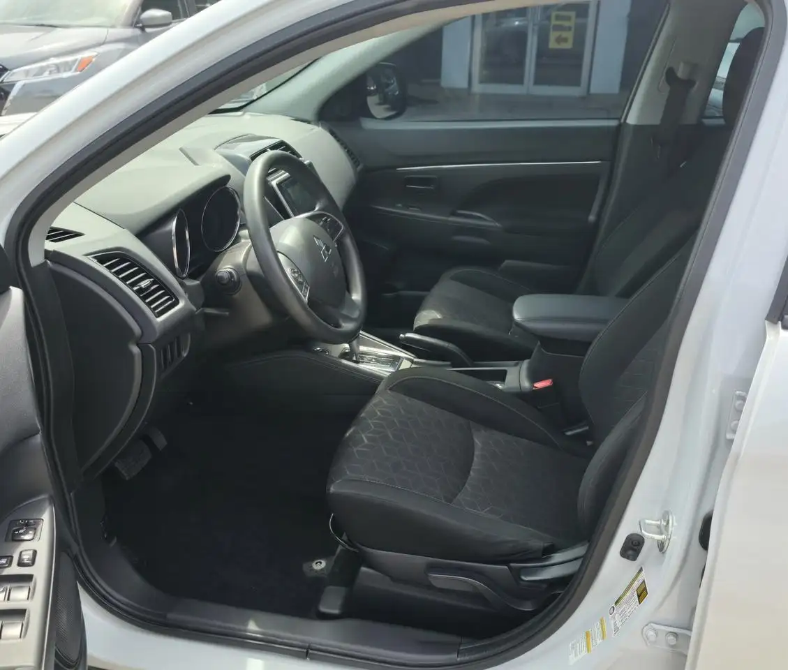 Mitsubishi RVR снимка Mitsubishi RVR