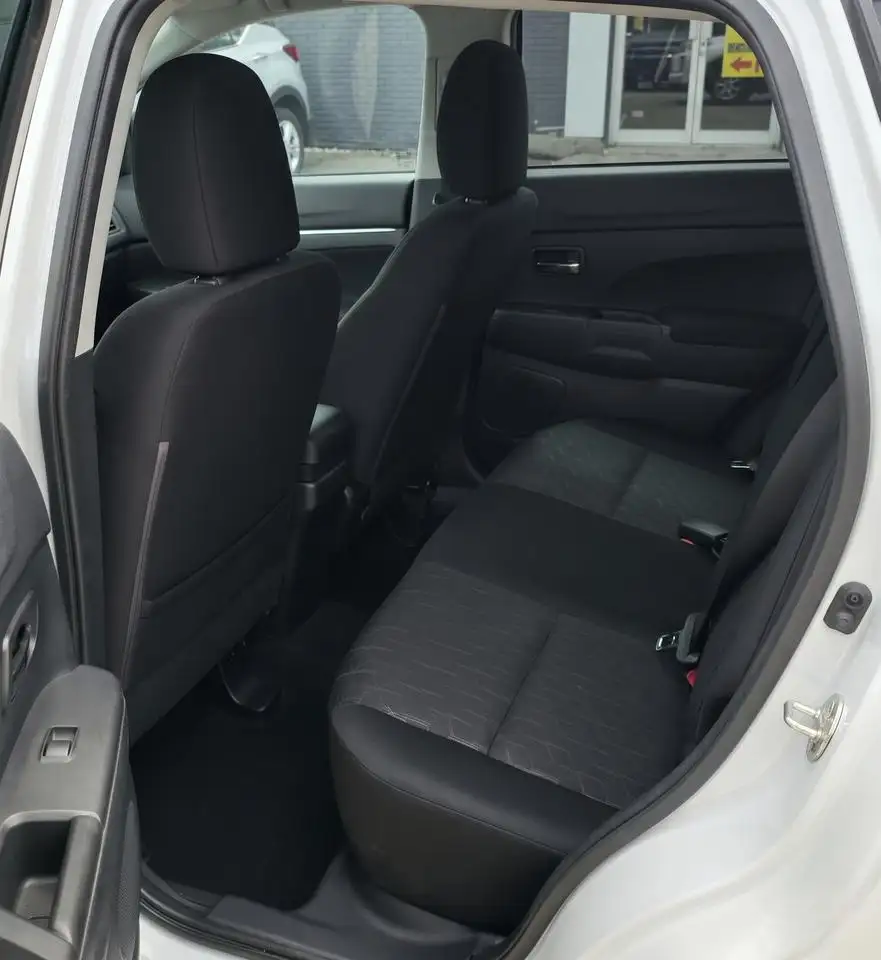 Mitsubishi RVR снимка Mitsubishi RVR
