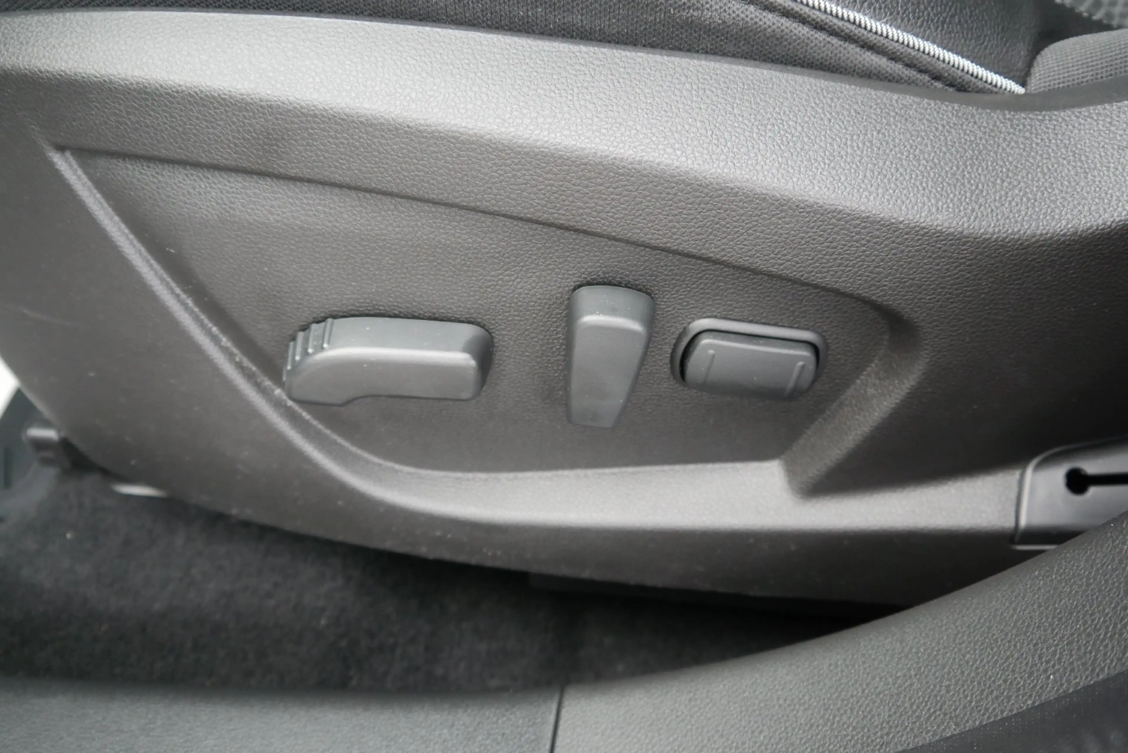 Renault Arkana E-Tech Hybrid 145 Techno *AHK/Navi/RFK/Lenkradhzg./LED* — photo 10