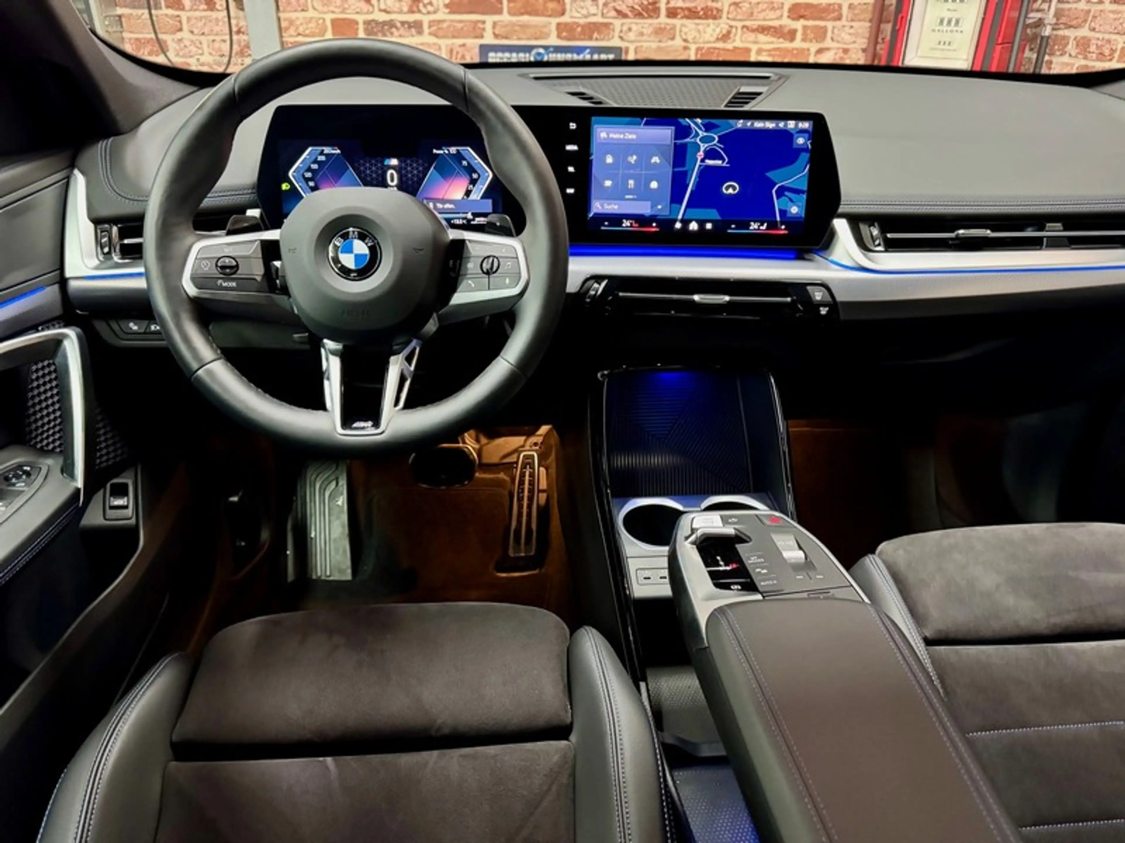 BMW X1 X1 20iA 170cv Auto sDrive M-SPORT (New Modèle) — photo 4