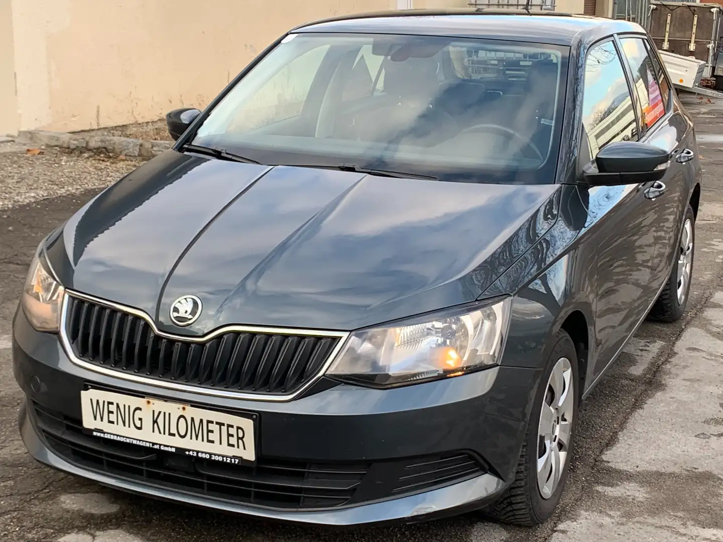 Skoda Fabia DSG Automatik Pickerl NEU WENIG Kilom. TOP Extras Grau - 2