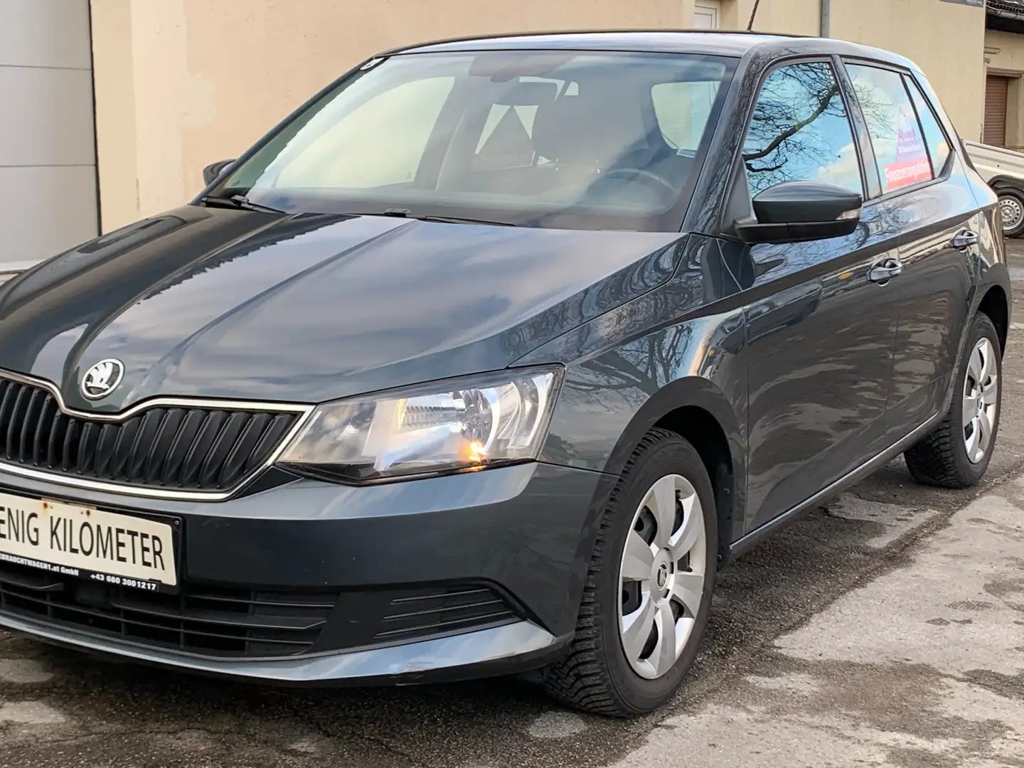 Skoda Fabia DSG Automatik Pickerl NEU WENIG Kilom. TOP Extras Grau - 1