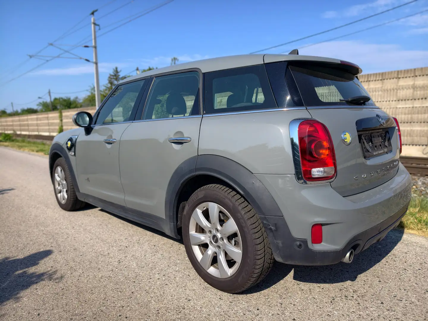 MINI Countryman SE All4 Hybrid Grau - 1