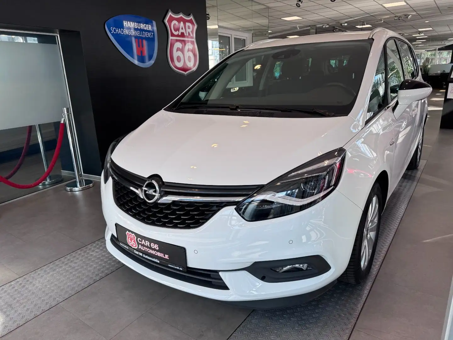 Opel Zafira C Edition Weiß - 1
