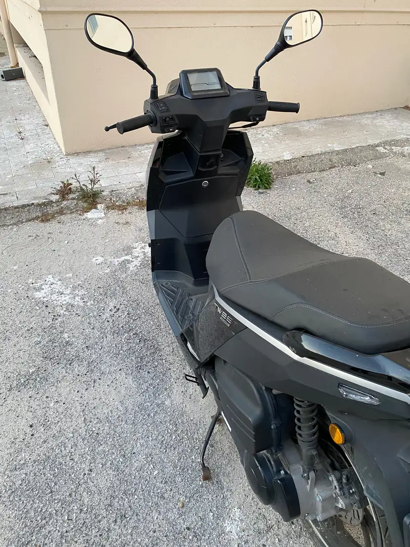 Peugeot Tweet Gs adventure Negro - 1