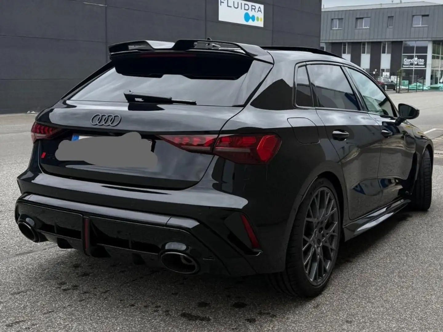 Audi RS3 RS3 TFSI Limousine quattro S tronic Zwart - 2